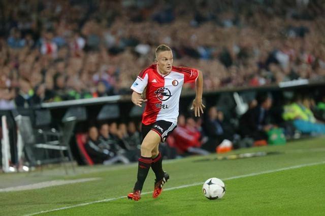 英超夺冠赔率曼城逼近枪手 热刺降级赔率1赔2